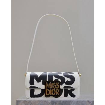 Dior Miss Dior Flap Bag in Miss Dior Graffiti Printed Calfskin White/Black2 2024 DR2610 (XXG-240923091)