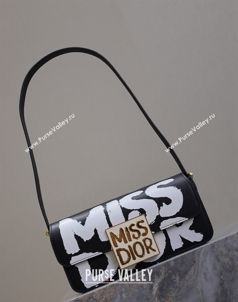 Dior Miss Dior Flap Bag in Miss Dior Graffiti Printed Calfskin Black/White2 2024 DR2610 (XXG-240923092)