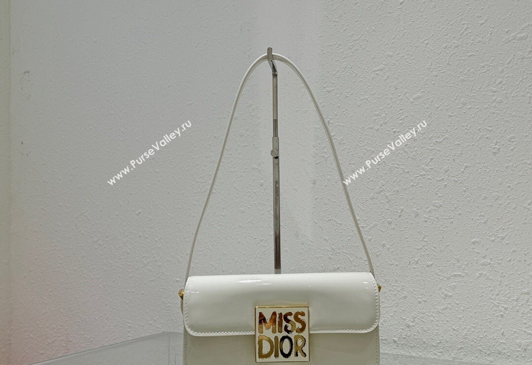 Dior Miss Dior Flap Bag in Patent Calfskin White 2024 DR2610 (XXG-240923094)