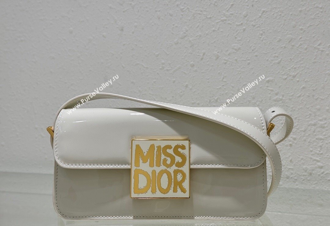 Dior Miss Dior Flap Bag in Patent Calfskin White 2024 DR2610 (XXG-240923094)