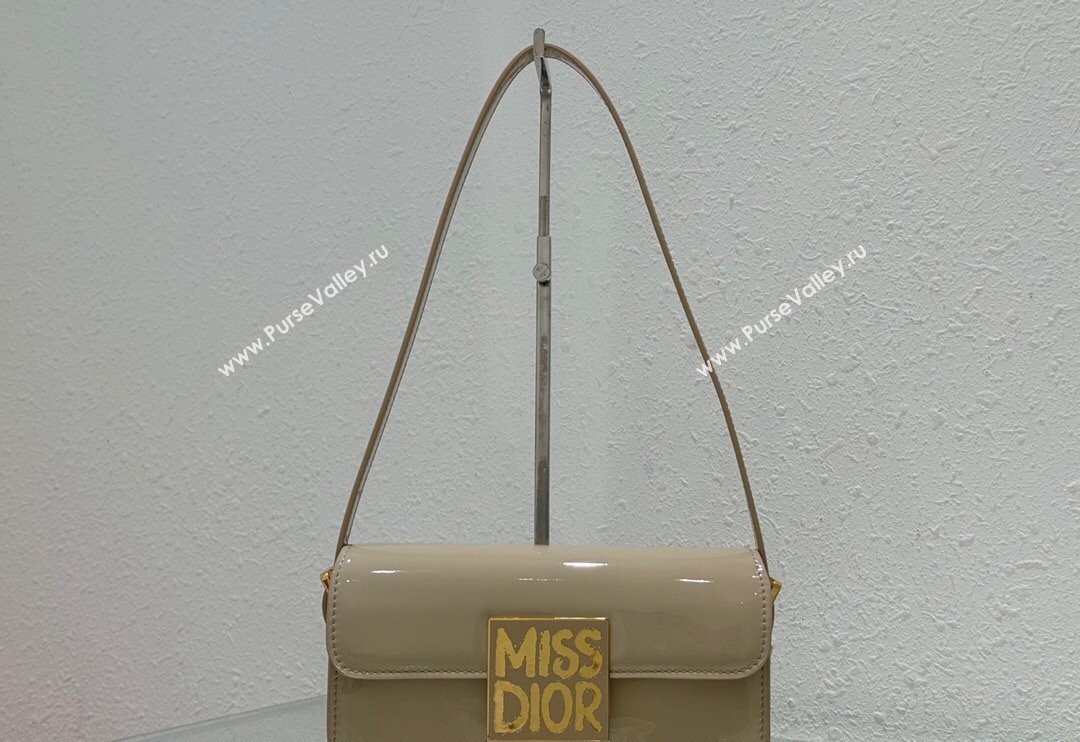 Dior Miss Dior Flap Bag in Patent Calfskin Beige 2024 DR2610 (XXG-240923096)