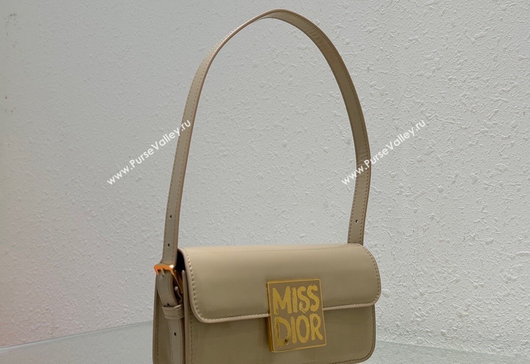 Dior Miss Dior Flap Bag in Patent Calfskin Beige 2024 DR2610 (XXG-240923096)