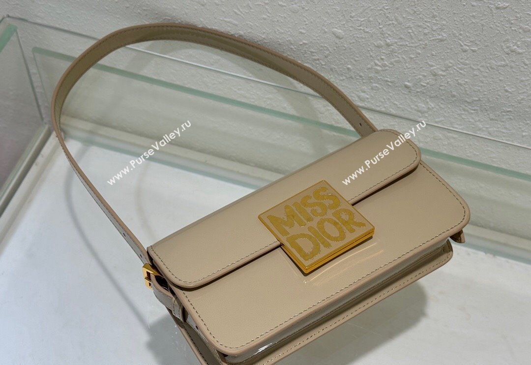 Dior Miss Dior Flap Bag in Patent Calfskin Beige 2024 DR2610 (XXG-240923096)