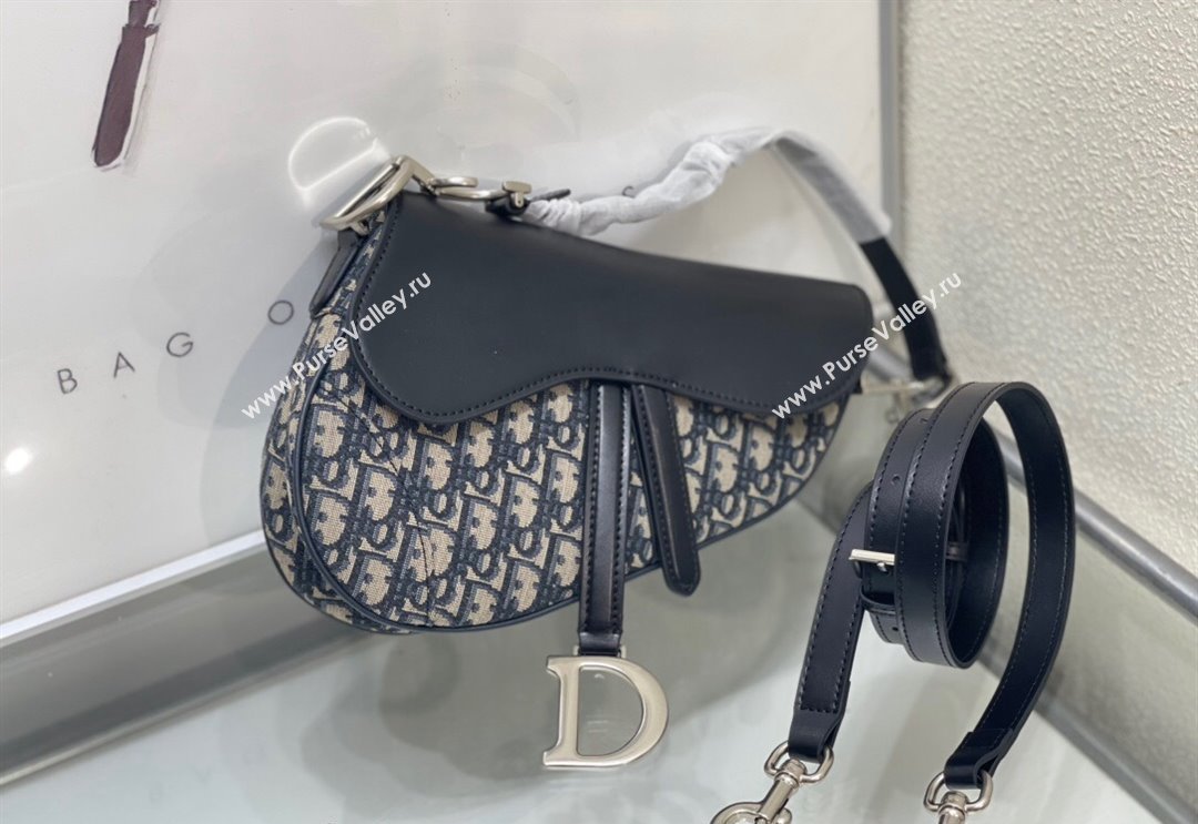 Dior Medium Saddle Bag with Strap in Blue Oblique Jacquard and Smooth Calfskin 2024 DR5528 (BF-240923101)