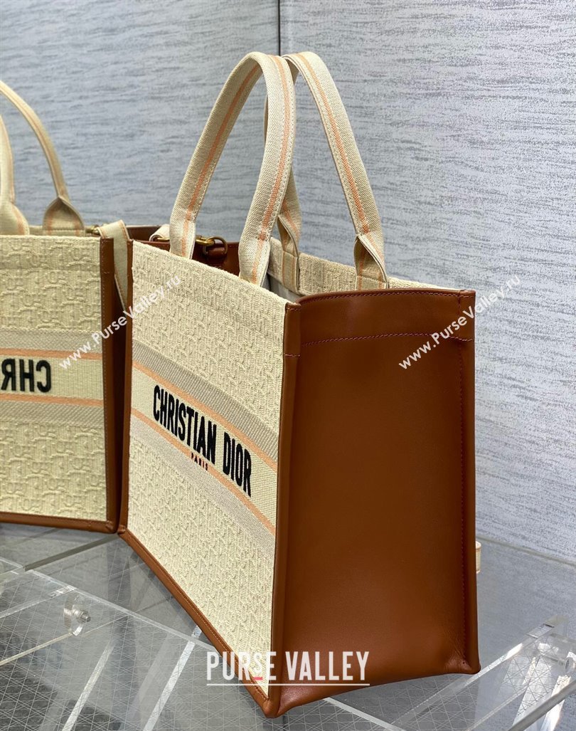 Dior Medium Dior Book Tote Bag in Beige Dior Oblique Embroidered Raffia Straw and Camel Brown Calfskin 2024 (XXG-240923105)