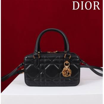 Dior 30 Montaigne Doctor Top Handle Bag in Macrocannage Calfskin Black 2024 3302 (XXG-241101082)