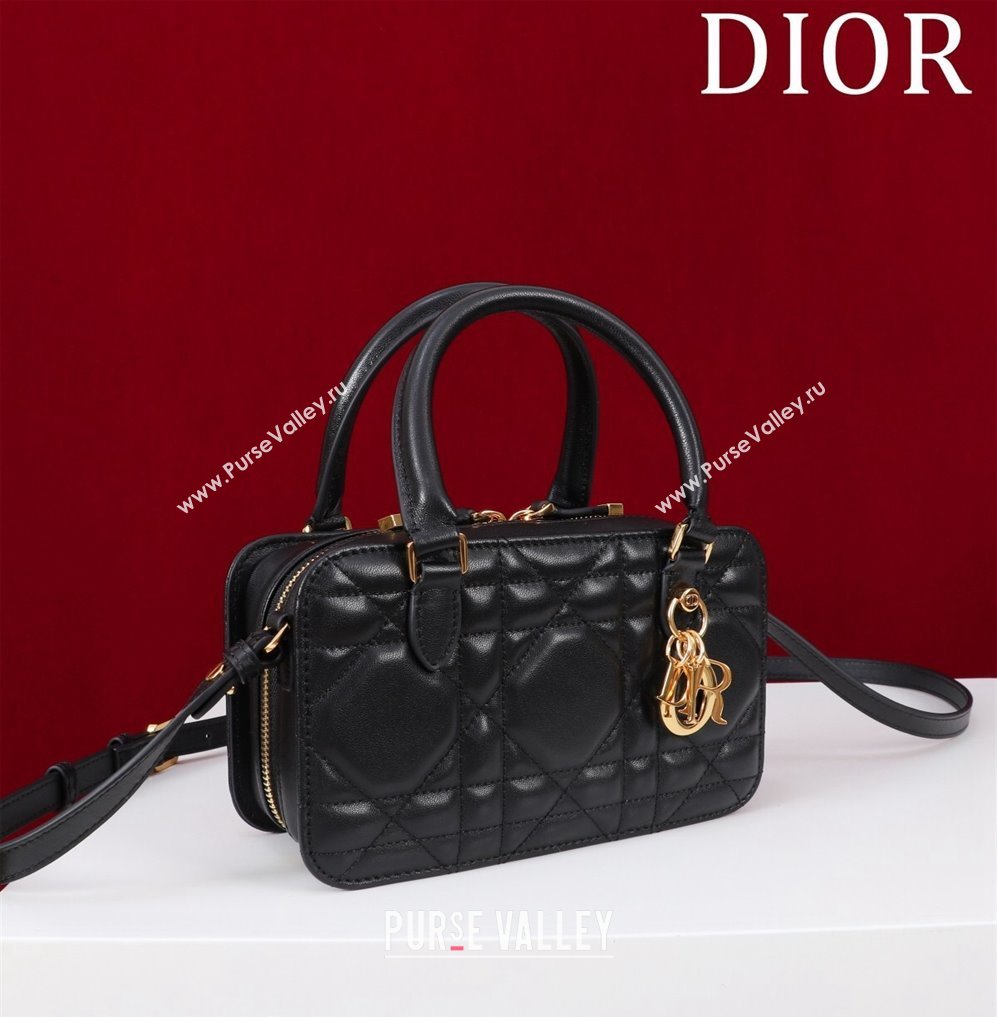 Dior 30 Montaigne Doctor Top Handle Bag in Macrocannage Calfskin Black 2024 3302 (XXG-241101082)