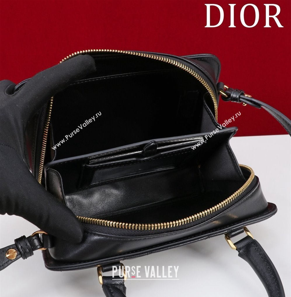 Dior 30 Montaigne Doctor Top Handle Bag in Macrocannage Calfskin Black 2024 3302 (XXG-241101082)