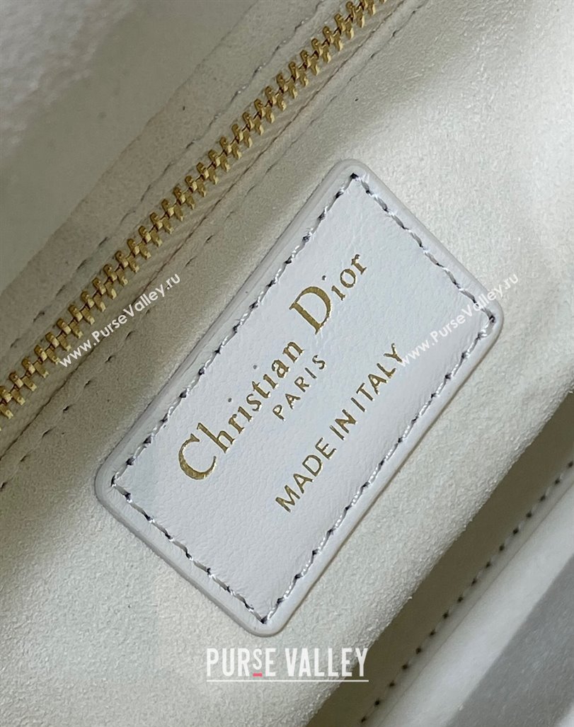 Dior Dioramour Small Lady Dior Bag in White Cannage Lambskin with Heart Charm 2024 (XXG-241101094)