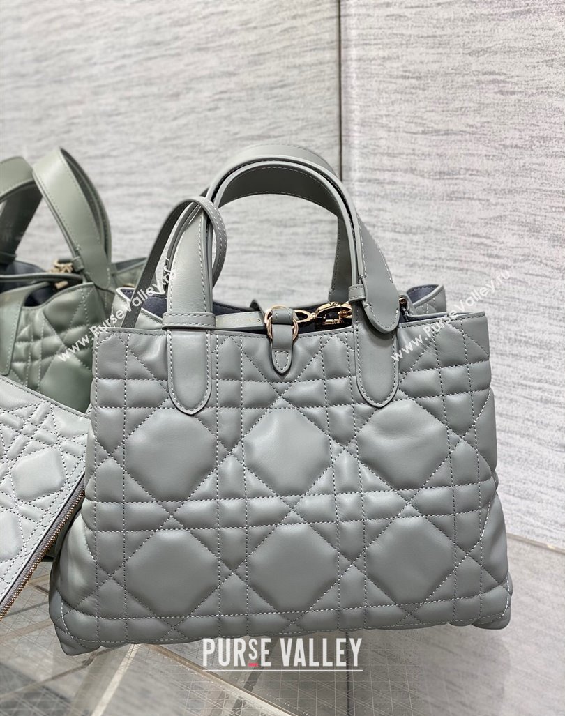 Dior Medium Toujours Tote bag in Macrocannage Calfskin Cloud Grey 2024 (XXG-241101102)