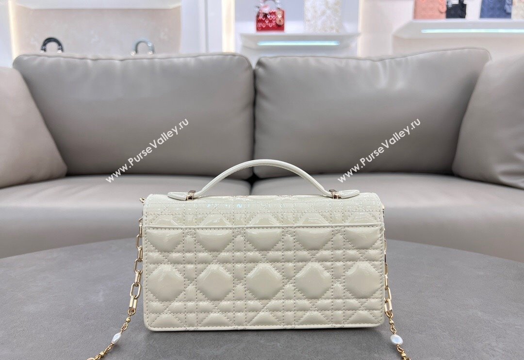 Dior My Dior Mini Bag in Patent Cannage Calfskin with Pearl 0980 White (BF-241031057)