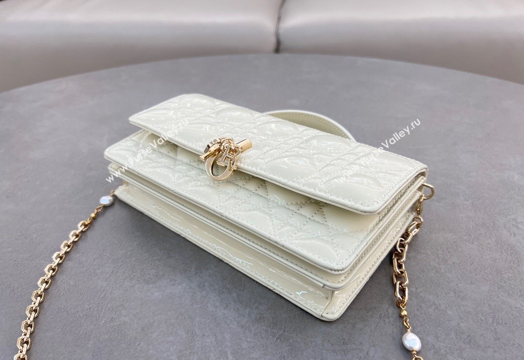 Dior My Dior Mini Bag in Patent Cannage Calfskin with Pearl 0980 White (BF-241031057)