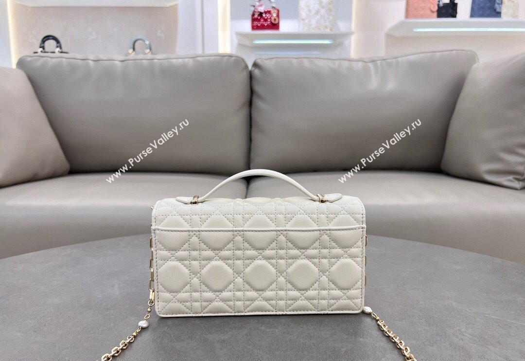 Dior My Dior Mini Bag in Cannage Lambskin with Pearl 0980 White (BF-241031062)