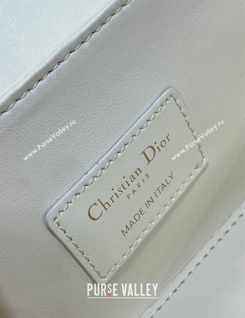 Dior Small 30 Montaigne Avenue Top Handle Bag in Ribbed Calfskin White 2024 6530 (XXG-241101020)