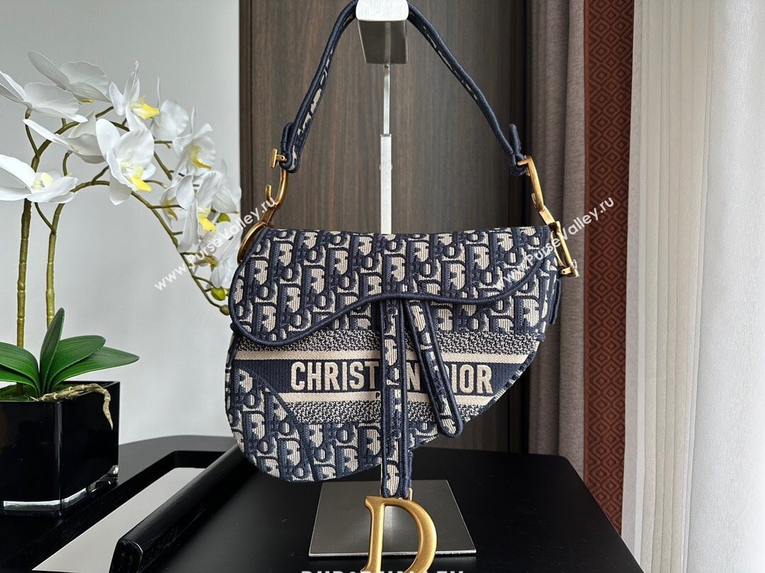 Dior Medium Saddle Bag in Blue Dior Oblique Embroidery 2024 (XXG-241101073)