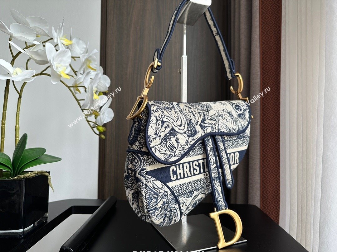 Dior Medium Saddle Bag in Blue Toile de Jouy Embroidery 2024 (XXG-241101075)