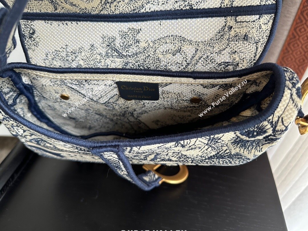 Dior Medium Saddle Bag in Blue Toile de Jouy Embroidery 2024 (XXG-241101075)