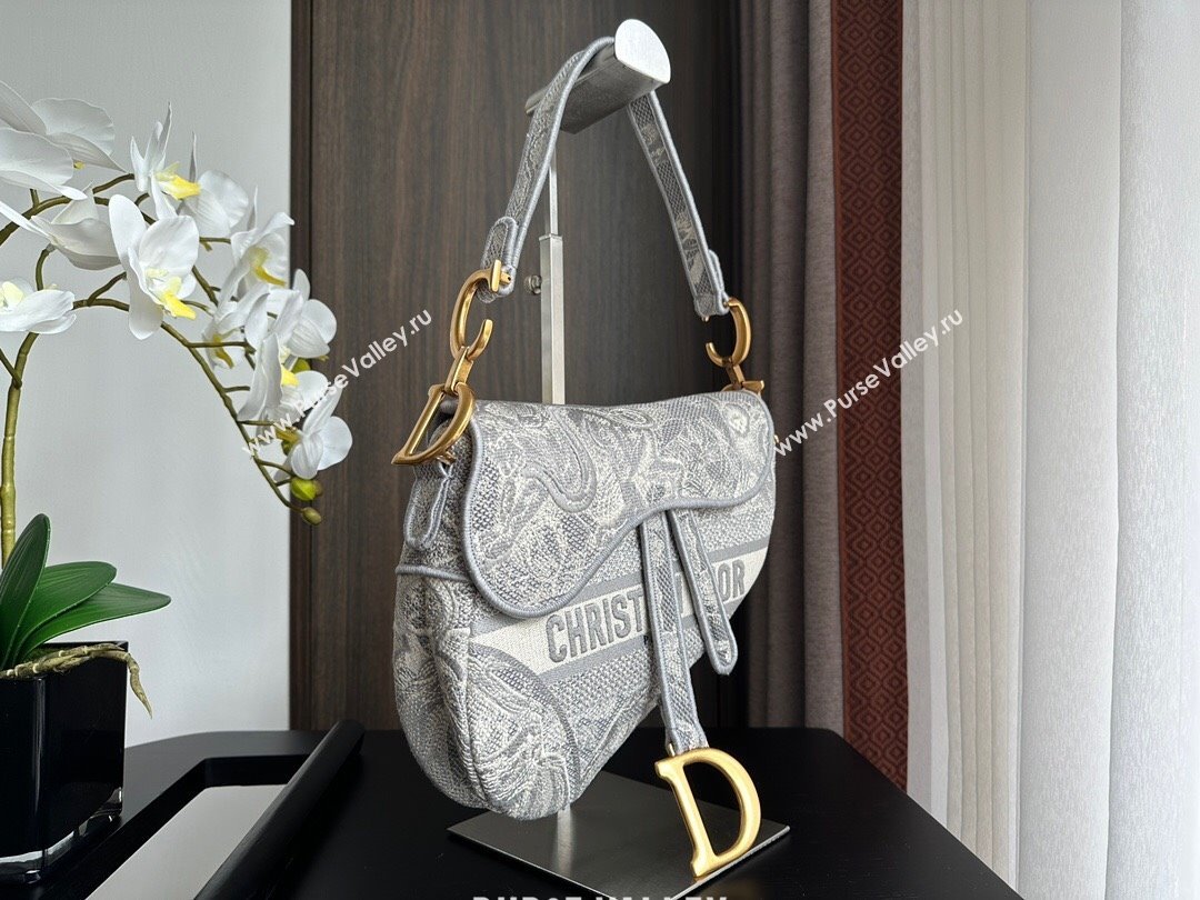 Dior Medium Saddle Bag in Grey Toile de Jouy Embroidery 2024 (XXG-241101076)