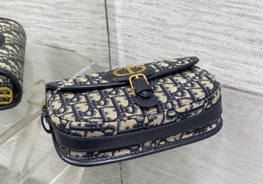 Dior Bobby East-West Bag in Blue Dior Oblique Jacquard 2024 M9042 (XXG-241212015)