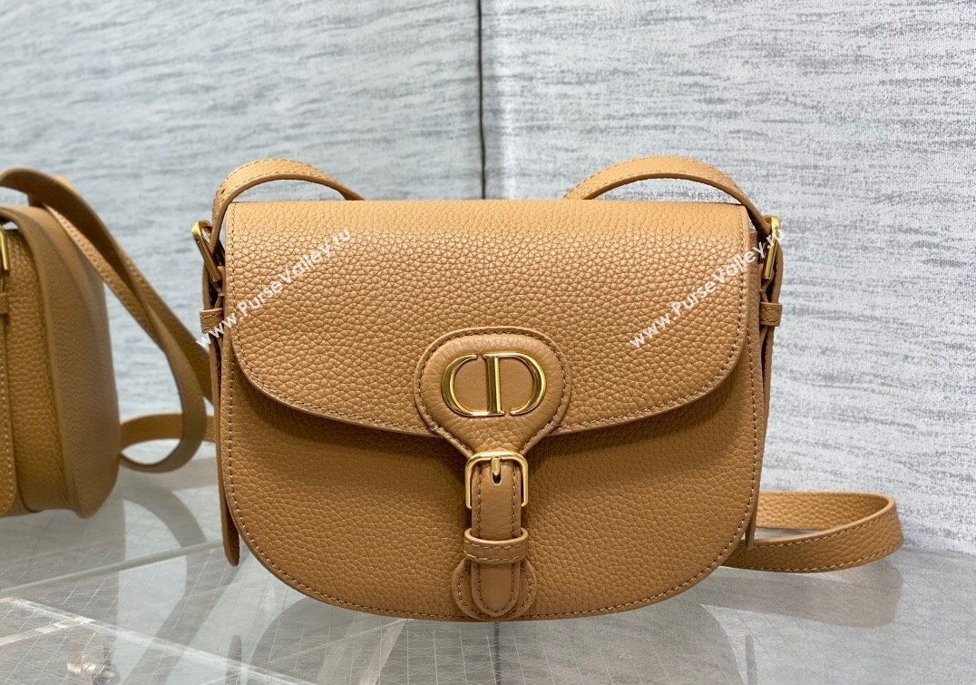 Dior Medium Bobby Bag in Biscuit Brown Grained Calfskin 2024 M9042 (XXG-241212020)