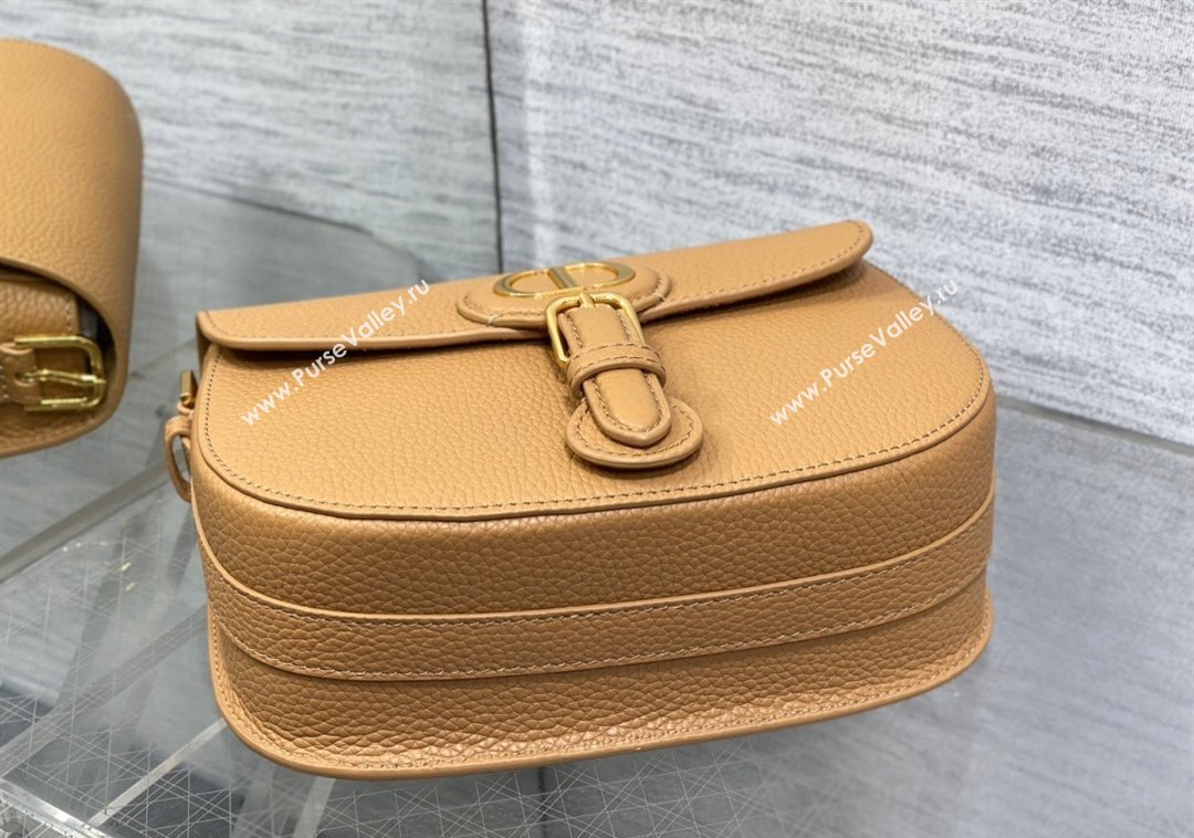 Dior Medium Bobby Bag in Biscuit Brown Grained Calfskin 2024 M9042 (XXG-241212020)