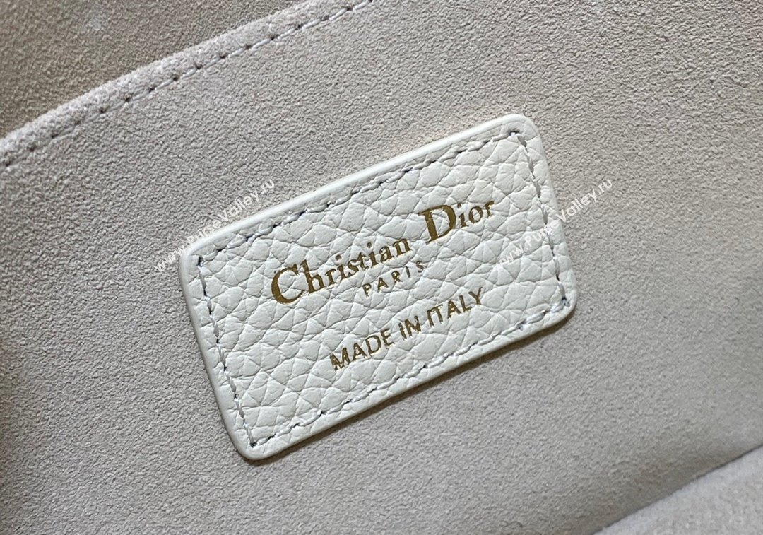 Dior Bobby East-West Bag in Grained Calfskin White 2024 M9042 (XXG-241212018)