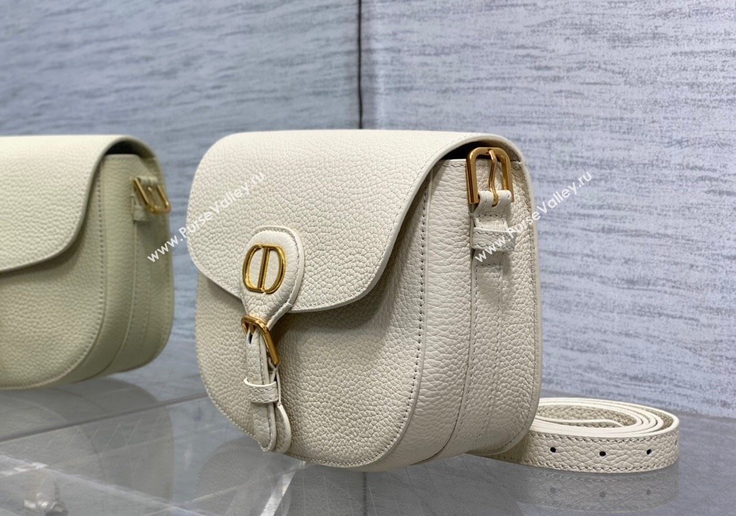 Dior Medium Bobby Bag in Grained Calfskin White 2024 M9042 (XXG-241212022)