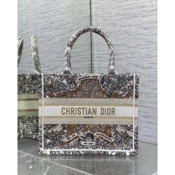 Dior Small Dior Book Tote bag in Latte White Embroidery with Gold-Tone Dior Around the World Motif 2024 (XXG-241212050)