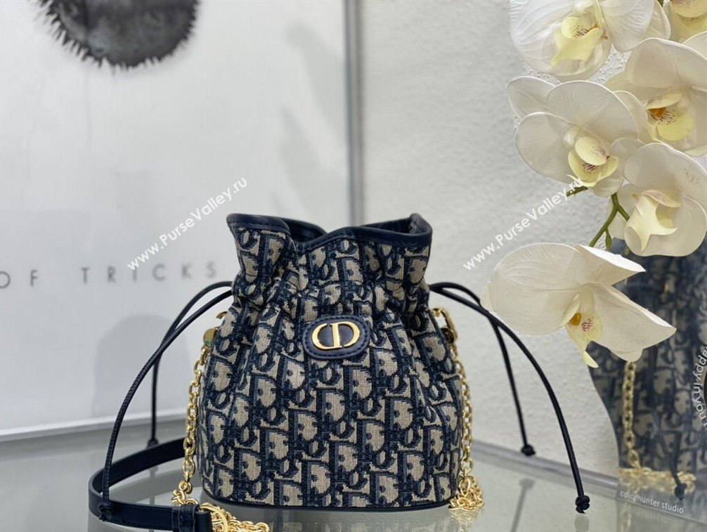 Dior 30 Montaigne Mini Bucket Bag with Drawstring Blue Dior Oblique Jacquard 2024 (XXG-241212033)