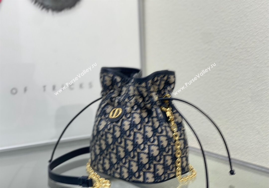 Dior 30 Montaigne Mini Bucket Bag with Drawstring Blue Dior Oblique Jacquard 2024 (XXG-241212033)