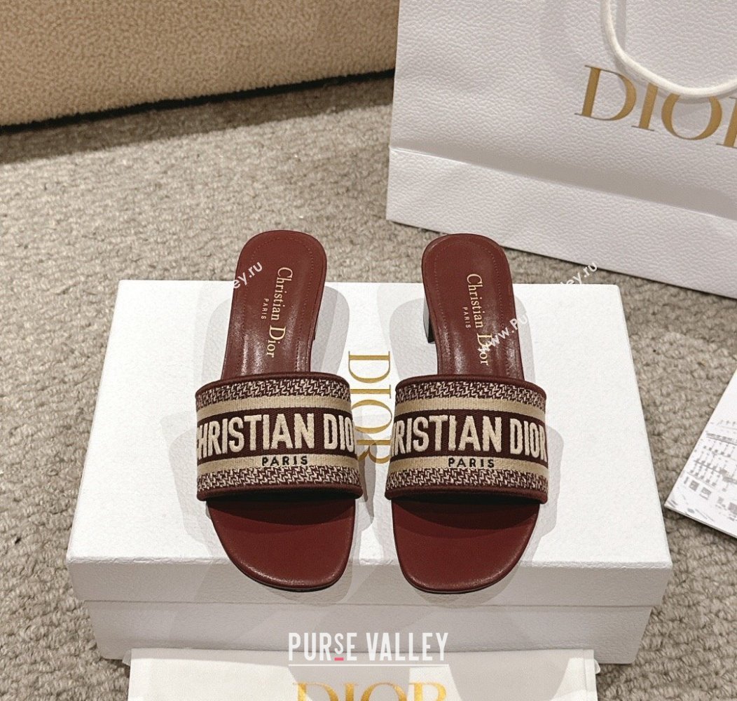 Dior Dway Heel Slides Sandal 4.5cm in Classic Embroidered Cotton Burgundy 2024 1230 (MD-241231017)