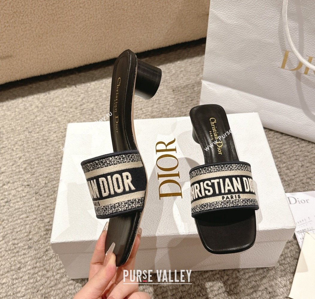 Dior Dway Heel Slides Sandal 3.5cm in Classic Embroidered Cotton Black 2024 1230 (MD-241231019)