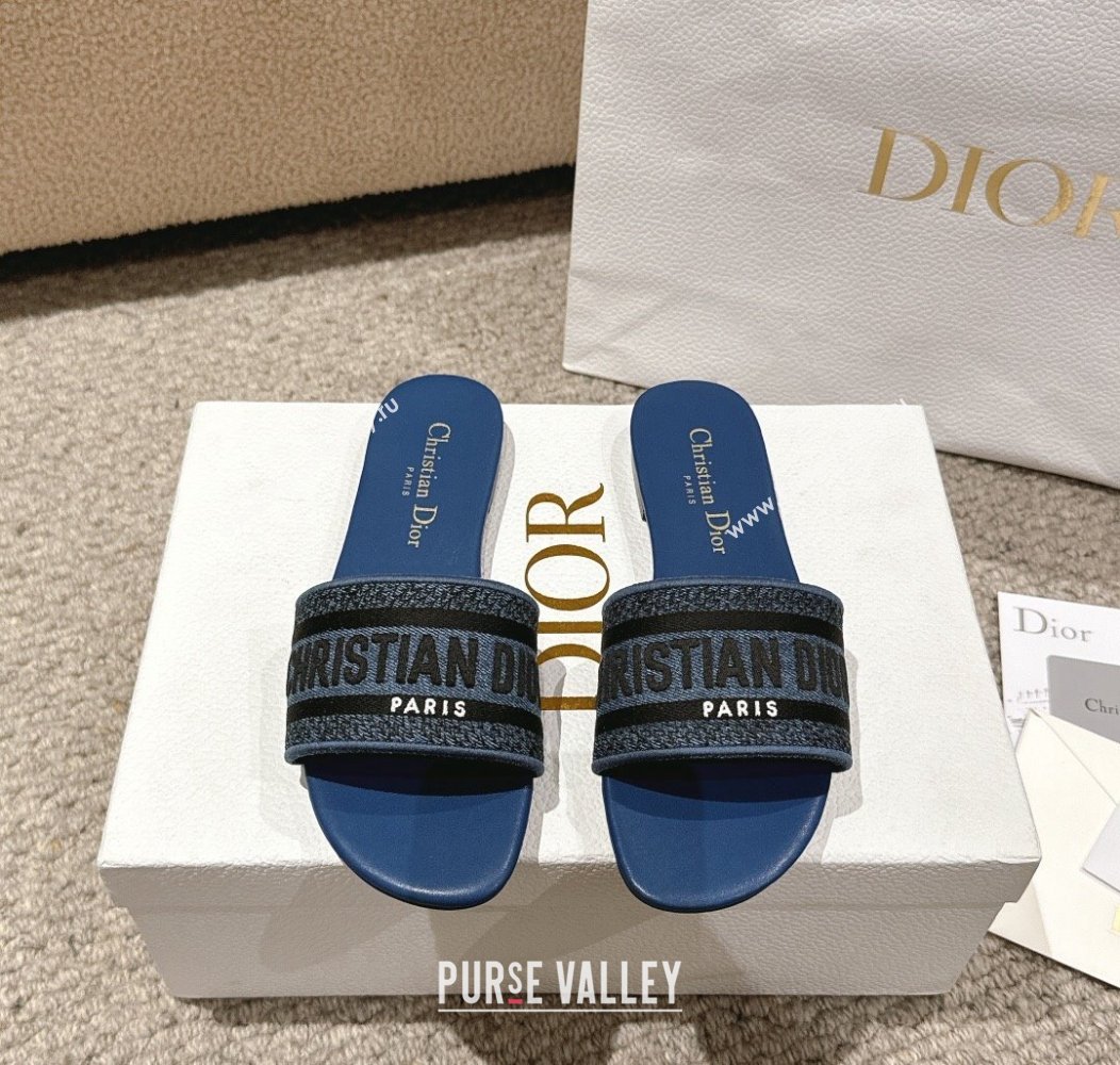 Dior Dway Flat Slides Sandal in Classic Embroidered Denim Blue2 2024 1230 (MD-241231026)