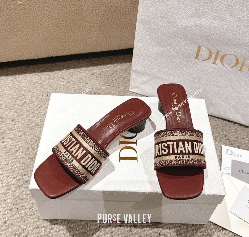 Dior Dway Heel Slides Sandal 3.5cm in Classic Embroidered Cotton Burgundy 2024 1230 (MD-241231022)