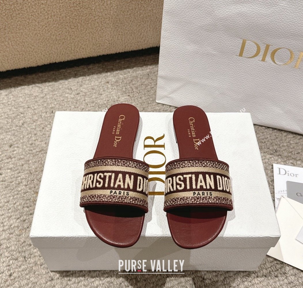 Dior Dway Flat Slides Sandal in Classic Embroidered Cotton Burgundy 2024 1230 (MD-241231027)