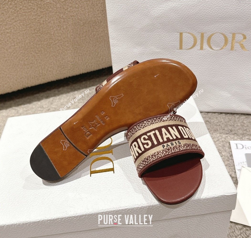 Dior Dway Flat Slides Sandal in Classic Embroidered Cotton Burgundy 2024 1230 (MD-241231027)