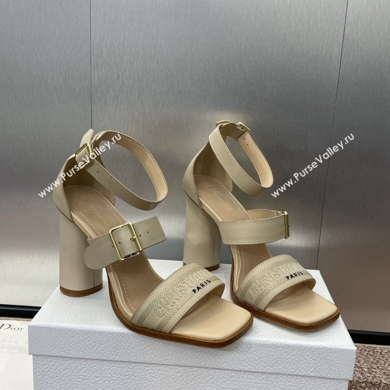 Dior Dway Heeled Sandals 9.5cm in Beige Calfskin and Embroidered Cotton 2024 (JC-241231065)