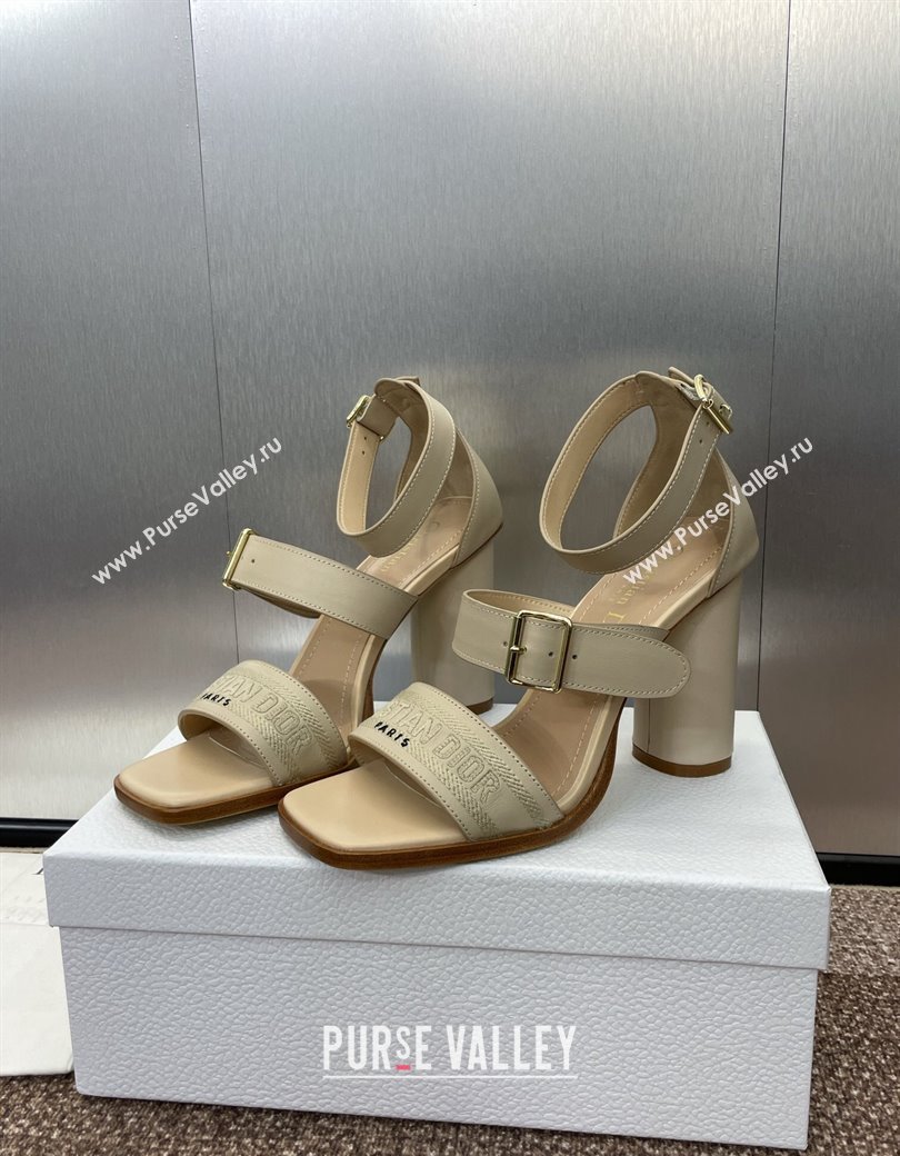 Dior Dway Heeled Sandals 9.5cm in Beige Calfskin and Embroidered Cotton 2024 (JC-241231065)