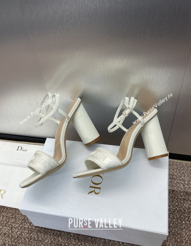 Dior Dway Heeled Sandals 9.5cm in White Embroidered Satin and Lambskin 2024 (JC-241231069)