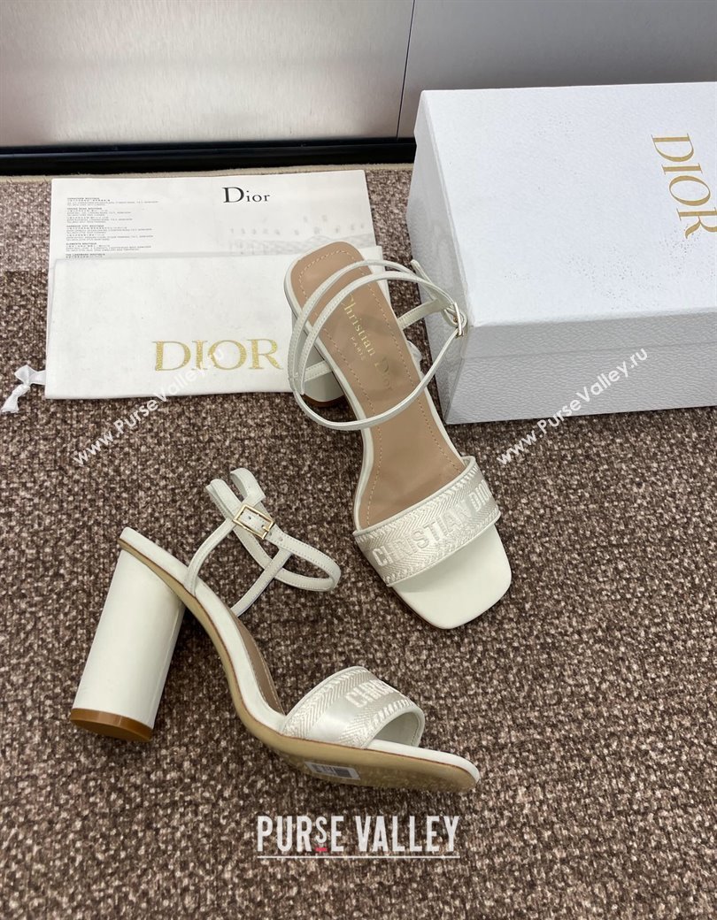 Dior Dway Heeled Sandals 9.5cm in White Embroidered Satin and Lambskin 2024 (JC-241231069)