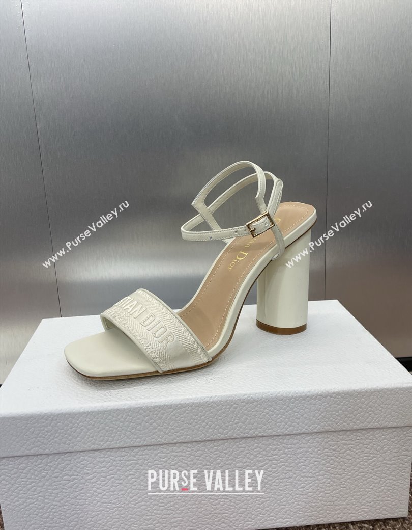 Dior Dway Heeled Sandals 9.5cm in White Embroidered Satin and Lambskin 2024 (JC-241231069)