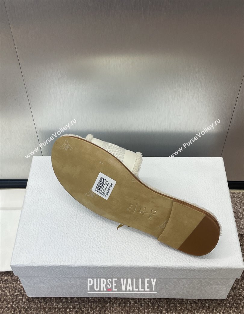 Dior Dway Flat Slides Sandal in Calfskin and Embroidered Cotton with Shearling Lining White 2024 (JC-241231076)