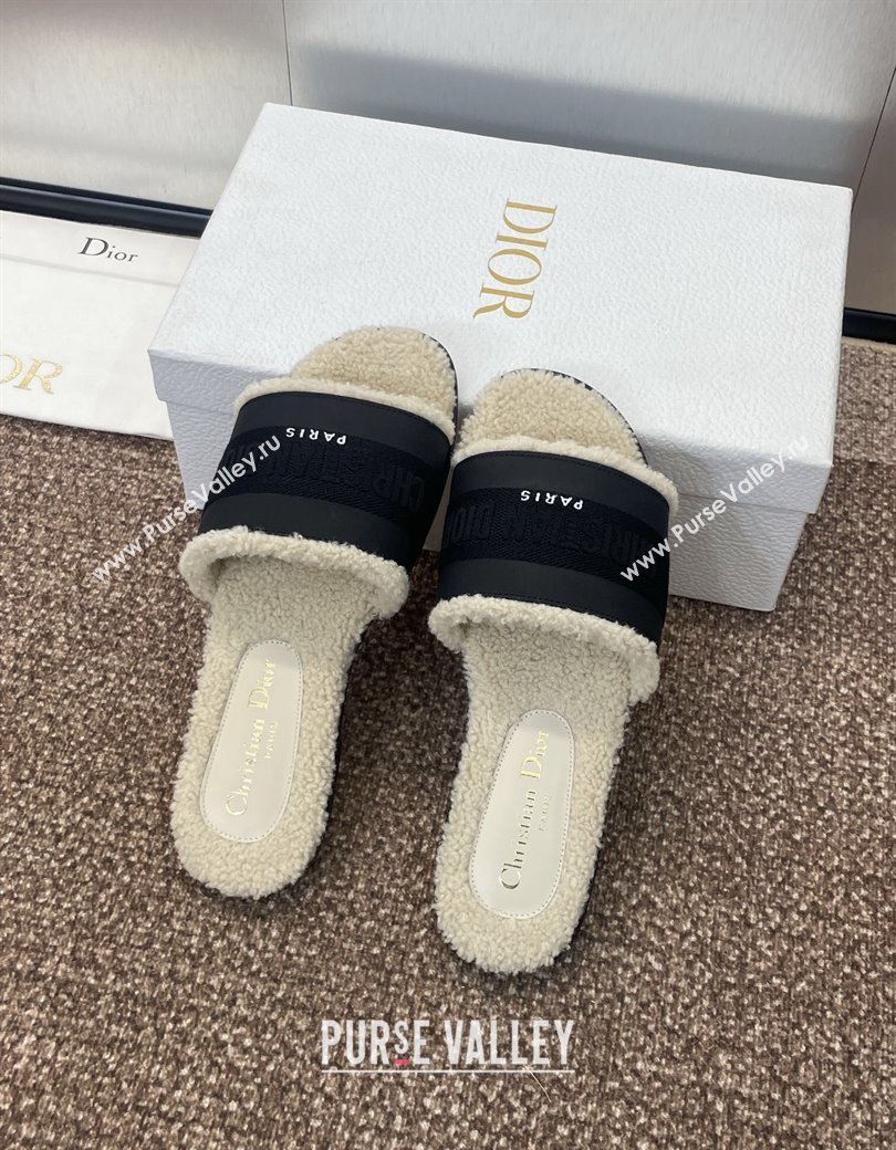 Dior Dway Flat Slides Sandal in Calfskin and Embroidered Cotton with Shearling Lining Black 2024 (JC-241231077)