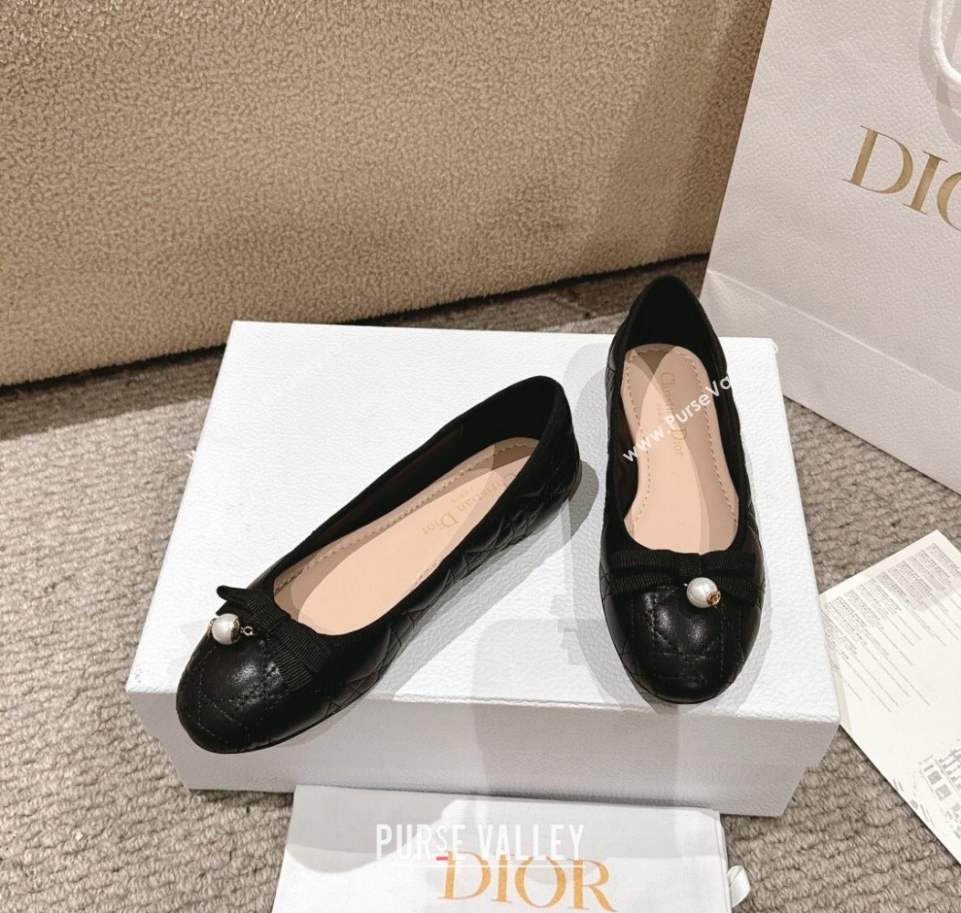 Dior Ballet Flat in Quilted Cannage Calfskin with Pearl Bow Black 2024 1231 (MD-241231092)