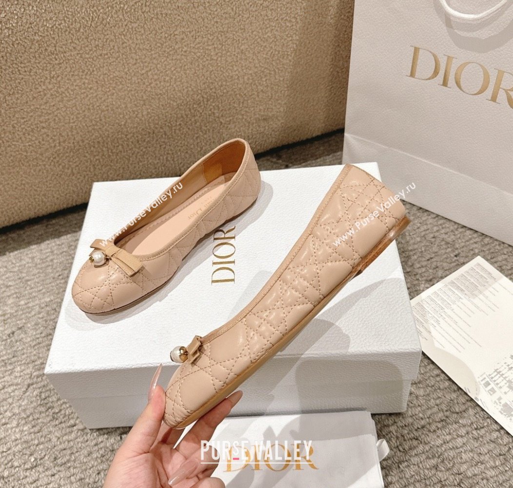 Dior Ballet Flat in Quilted Cannage Calfskin with Pearl Bow Beige 2024 1231 (MD-241231093)