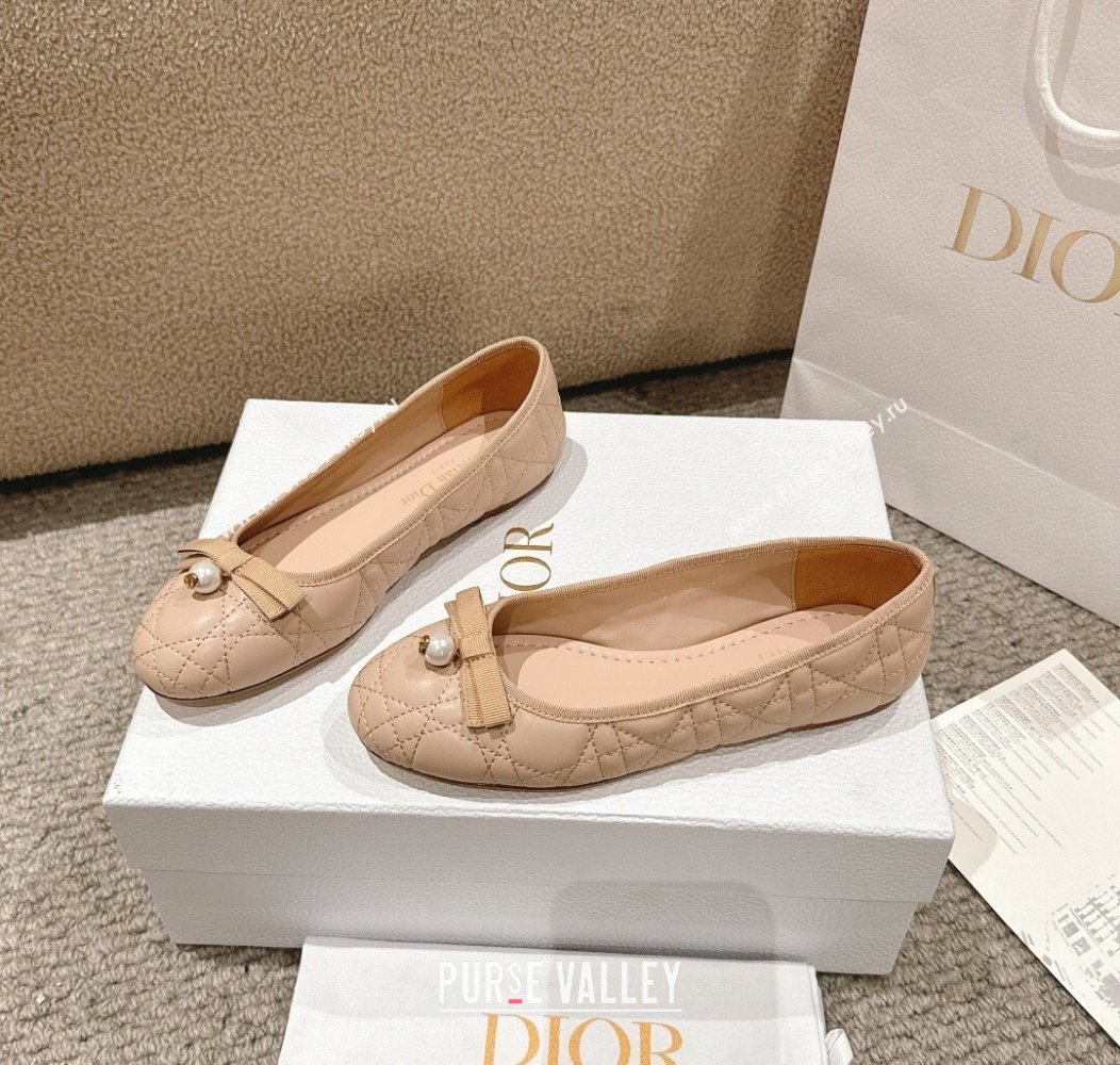 Dior Ballet Flat in Quilted Cannage Calfskin with Pearl Bow Beige 2024 1231 (MD-241231093)