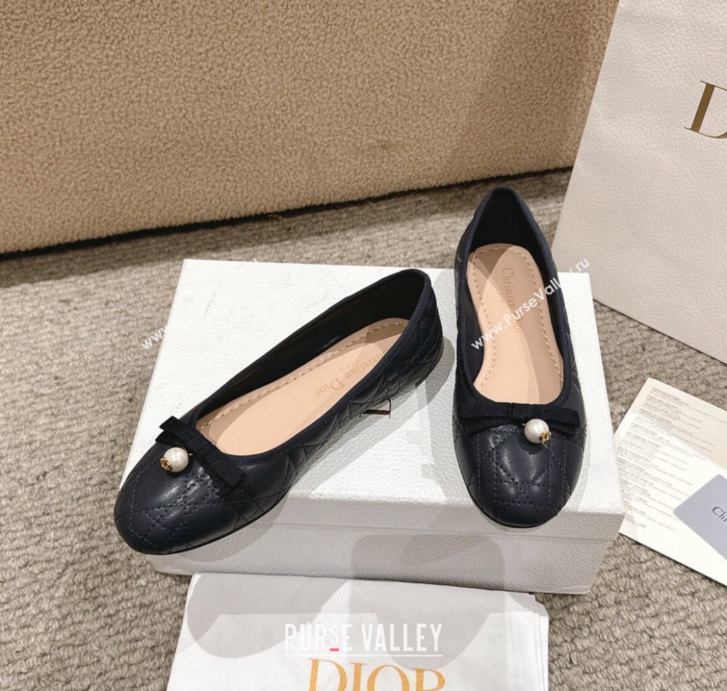 Dior Ballet Flat in Quilted Cannage Calfskin with Pearl Bow Dark Blue 2024 1231 (MD-241231094)