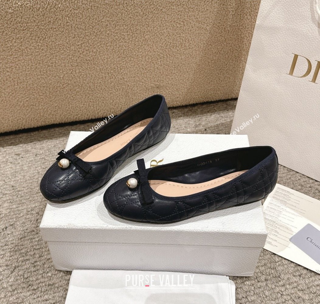 Dior Ballet Flat in Quilted Cannage Calfskin with Pearl Bow Dark Blue 2024 1231 (MD-241231094)