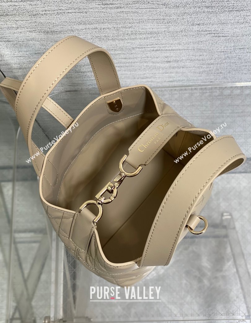 Dior Small Toujours Vertical Tote Bag in Macrocannage Calfskin Powder Beige 2025 2835 (XXG-250207074)