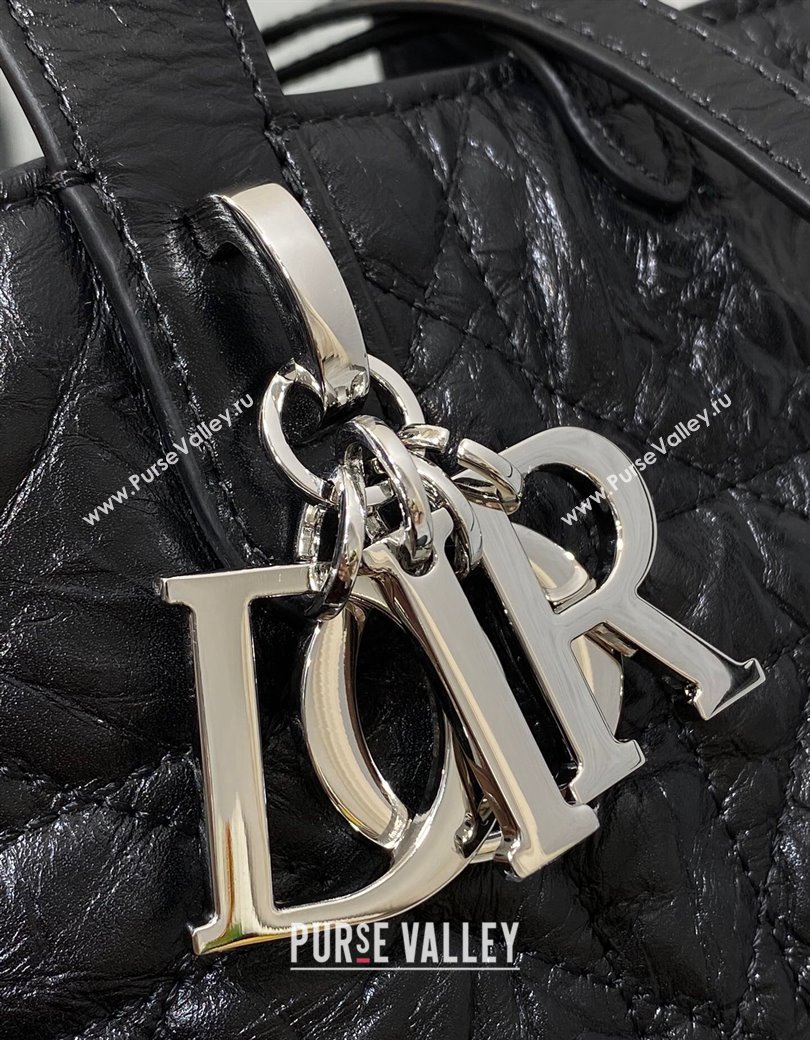 Dior Small Toujours Vertical Tote Bag in Crinkled Calfskin Black 2025 2835 (XXG-250207076)